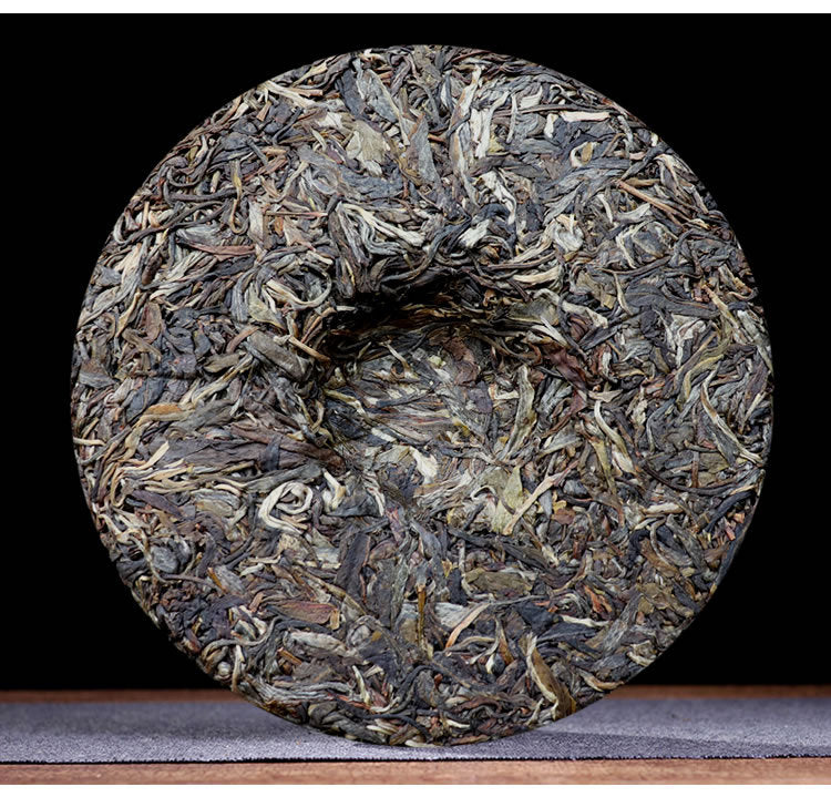 Chinese Pu-erh Compressed Tea No.whitedragon 357g